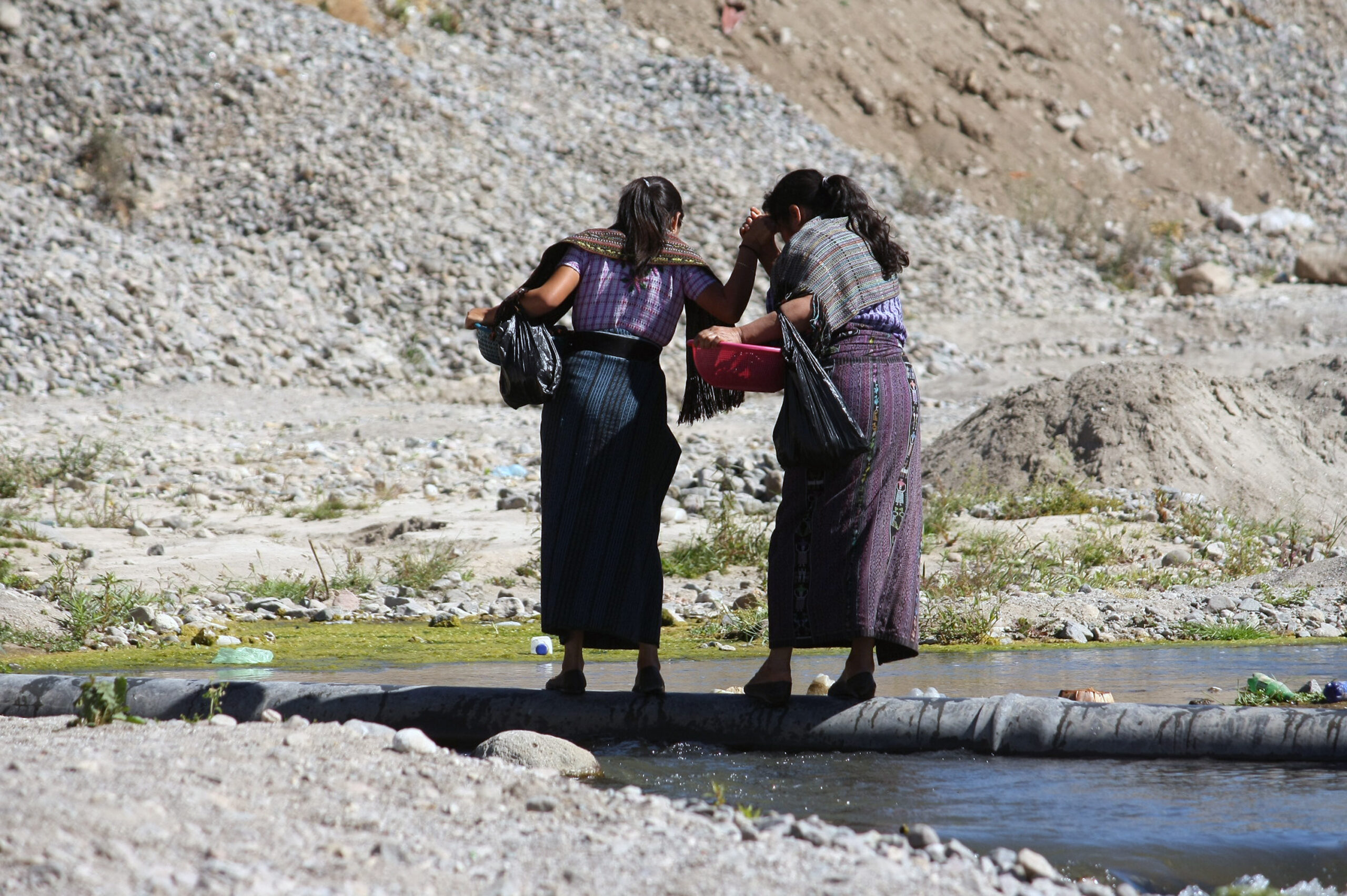 Los esfuerzos de Guatemala son insuficientes para proteger a las niñas de la violencia sexual