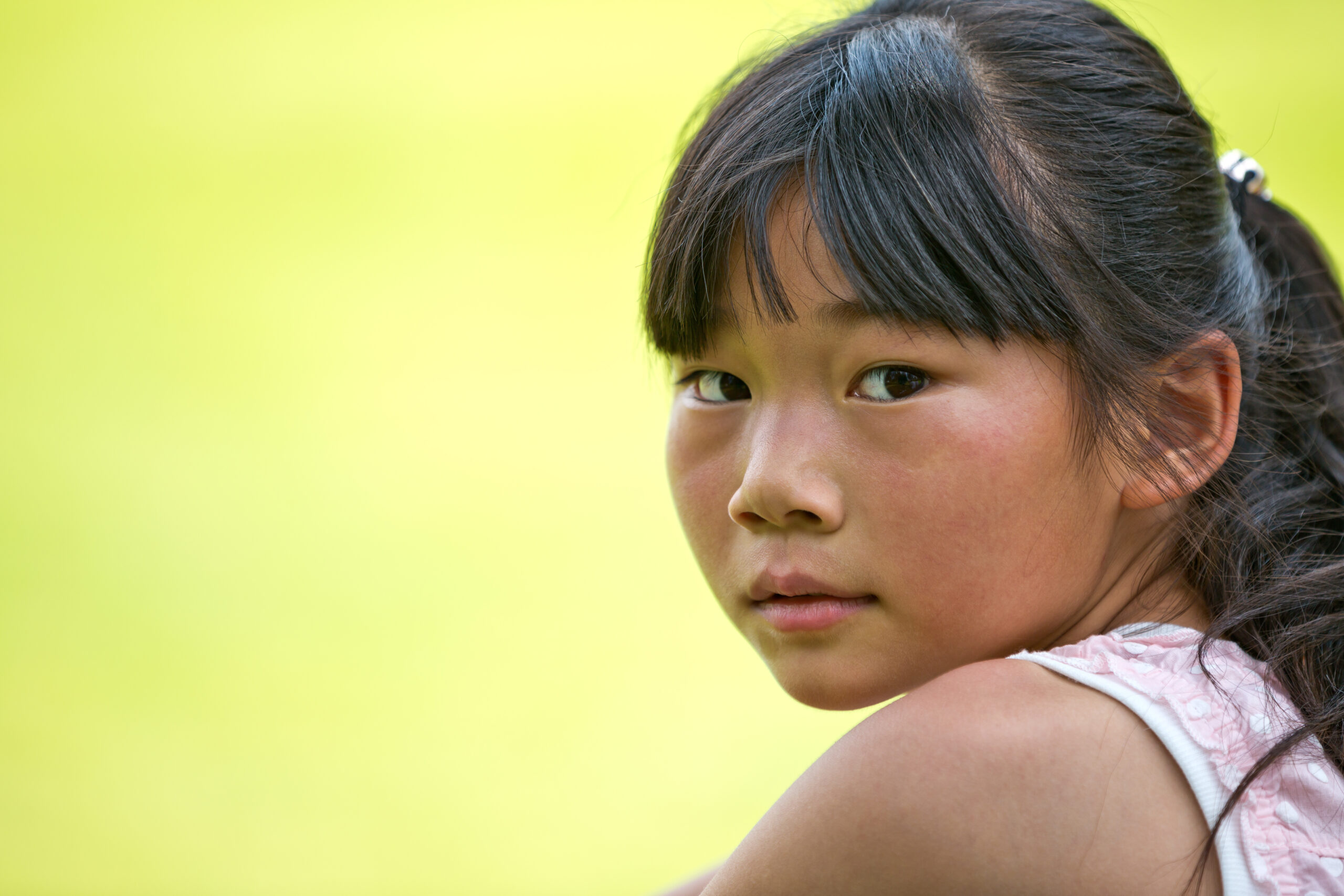 La dura vida en los orfanatos de los hijos de convictos en China