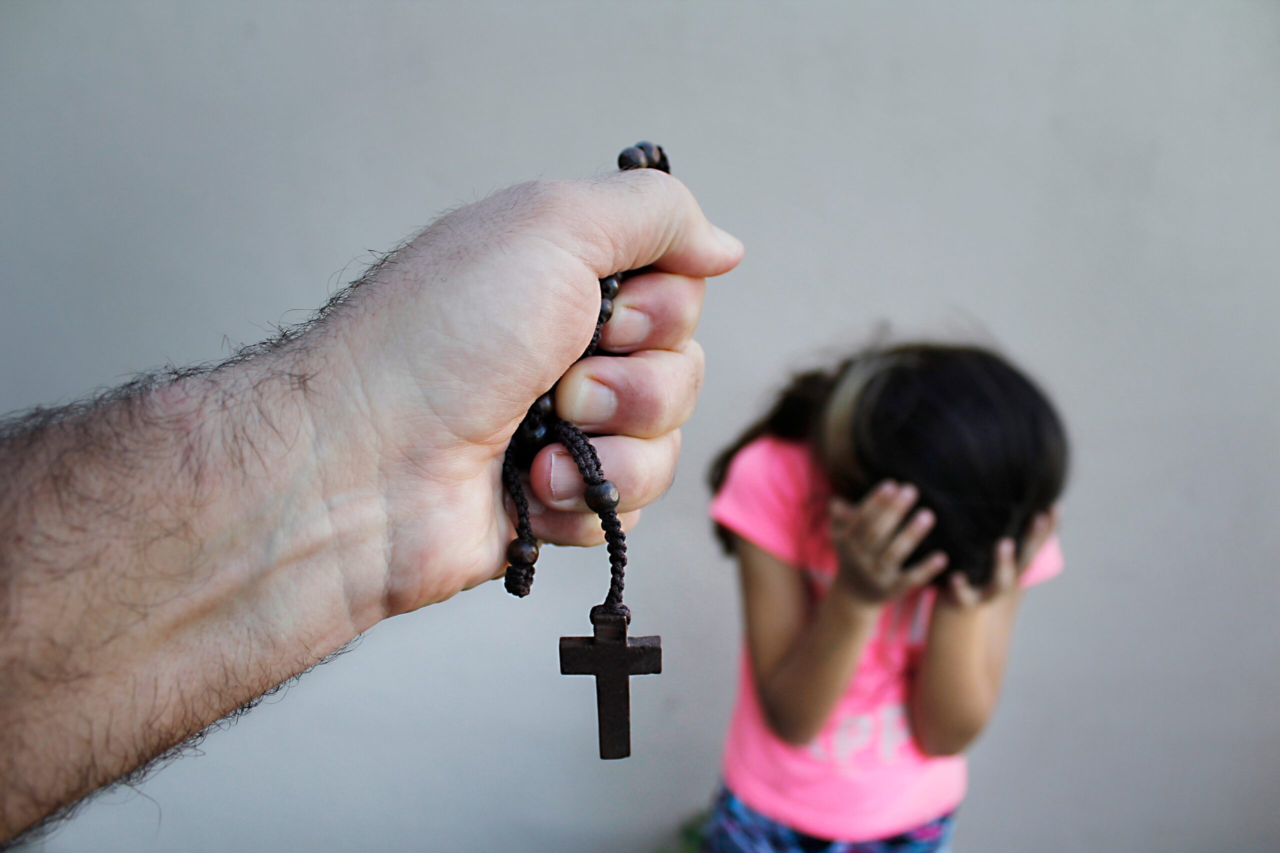 El abuso sistemático de niños en la Iglesia Católica francesa