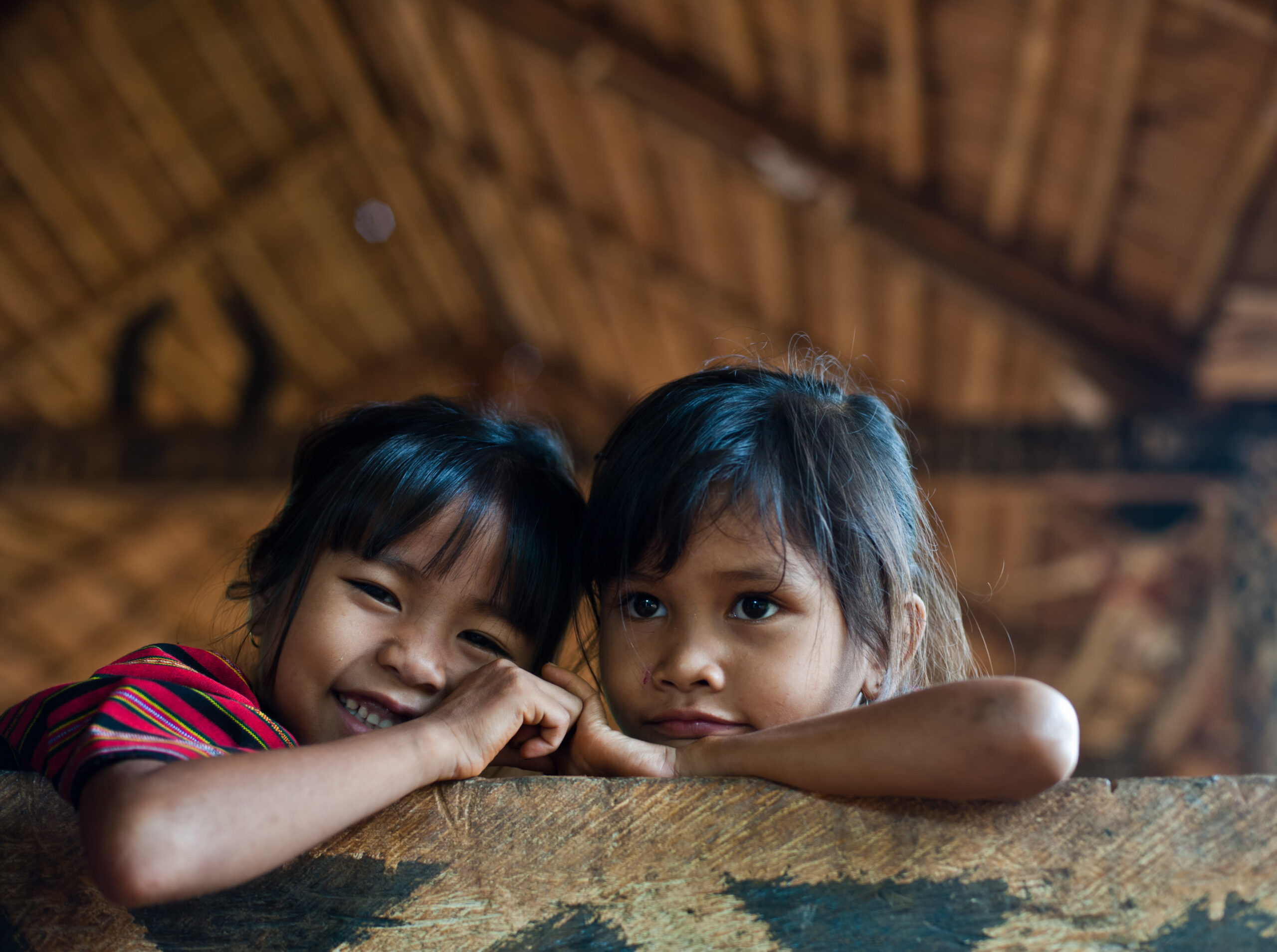 Los niños de Laos y Camboya siguen en peligro a causa de municiones sin detonar